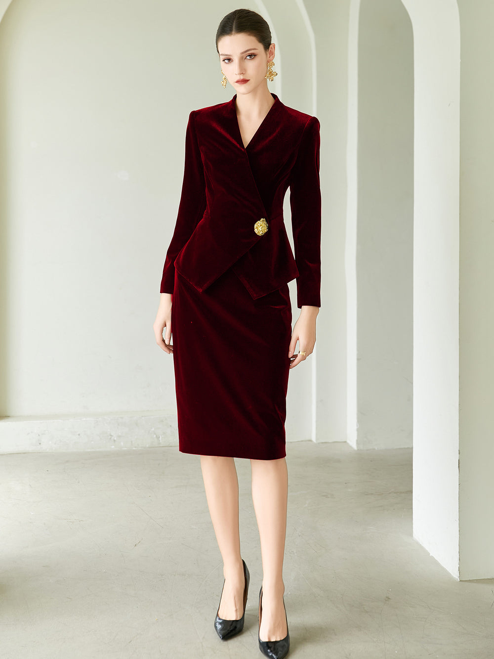 Meliora Château Velvet Skirt Suit, elegant women’s luxury fashion