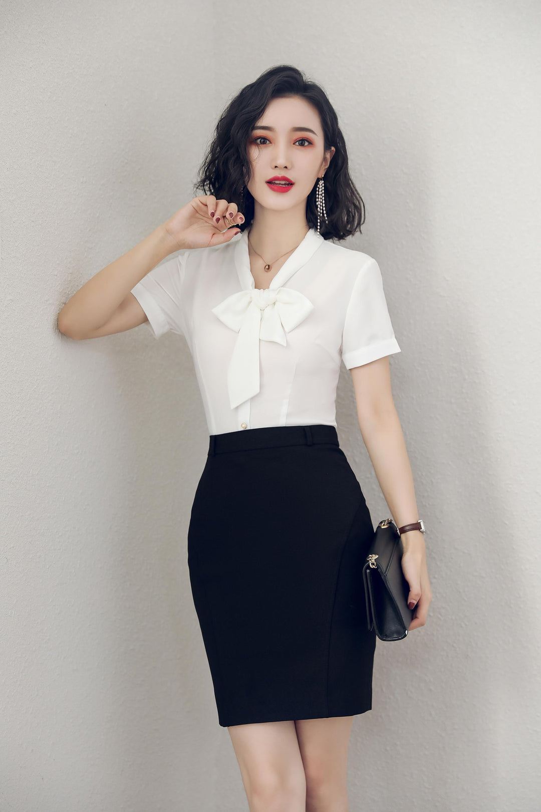 Meliora White Short-Sleeved Bow Blouse